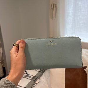 Kate spade Leila large continental wallet
